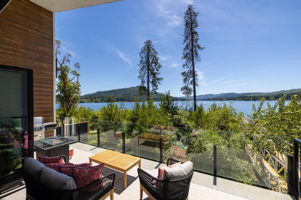 Kelly'S Sunset Lake Retreat Shawnigan Lake Eksteriør bilde